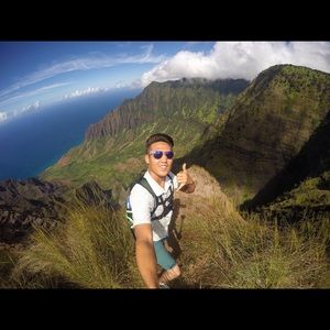 Meet your Posher, Jonathan